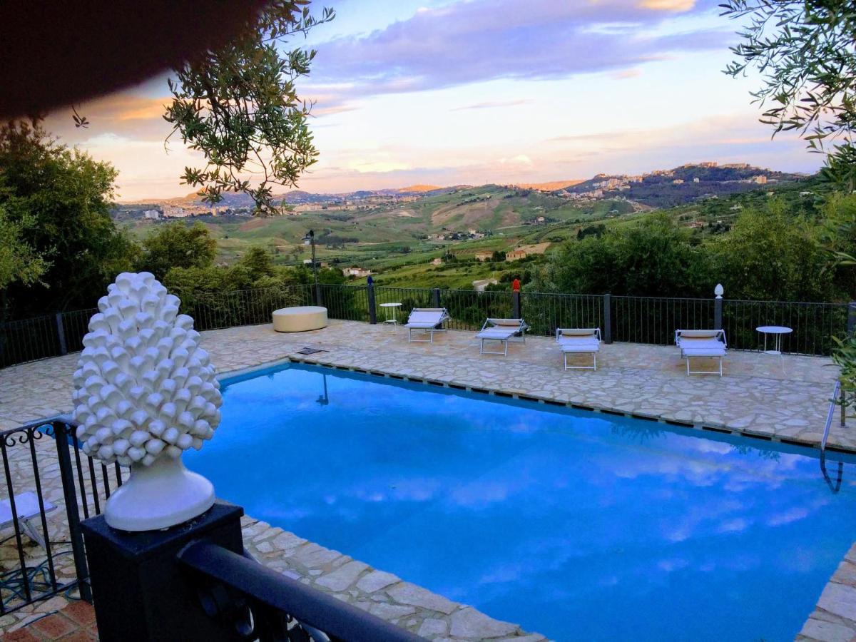 Villa Agriturismo Roba Degli Ulivi à Agrigente Extérieur photo