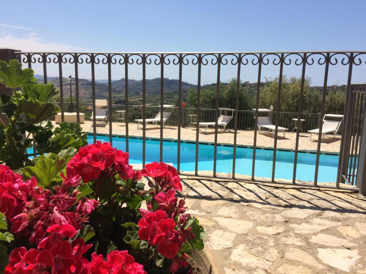 Villa Agriturismo Roba Degli Ulivi à Agrigente Extérieur photo